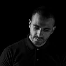 From "let's try out" to "tie me up" Photo: @capturetokyo Shibari:  @ikuraunitabetai