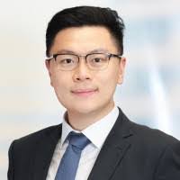 Derrick Luu's Instagram, Twitter & Facebook