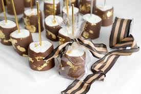 Before you start shopping find out the proper wedding gift amount based on various scenarios (pandemic weddings included) and budgets. 12 Things To Put In Your Wedding Welcome Bags Hgtv S Decorating Design Blog Hgtv