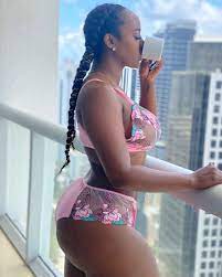 Dominican Singer, Amara La Negra Flaunts Her Incredible Curve In New Photos  - Gistmania