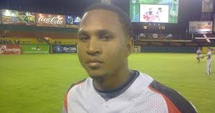 LOS CAMPEONES GANAN Y PROVOCAN TRIPLE EMPATE EN LA CIMA