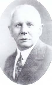 Met bedaarden ijver. Bij het afscheid van stadsarchivaris A.J. Busch.