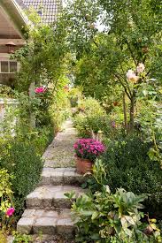 Ein Cottage Garten Am Ammersee Komm Mit In Den Traumgarten Cottage Garten Garten Traumgarten