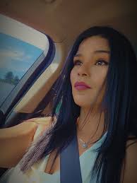 Preparación de los sandwichitos de mezcla para las cenas festivas