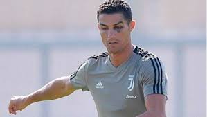 Pourquoi Cristiano A T Il Un Oeil Au Beurre Noir Besoccer