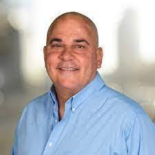 Eric Yonce's Instagram, Twitter & Facebook