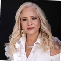 Susanna Cornelius's Instagram, Twitter & Facebook