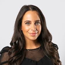 Lauren Liscinsky's Instagram, Twitter & Facebook