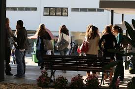 Founded in 1870, we provide banking services to companies, governme. Gymnasium Escola Alema De Lisboa