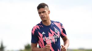 Raphael varane has an agreement in principle with manchester united over a contract until 2026, but there remains no deal in place with real madrid for the defender, goal can confirm. Transfer News Varane Einigt Sich Mit Manchester United