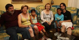 Resultado de imagen de FOTOS FAMILIAS