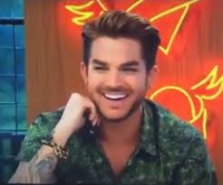 No one is talking about Robert 😂😂. That guy was saying gibberish 😩. He  just won't allow Adam to rest with his stupid energy drink 🤣🤣🤣. That  Roberto guy is fun to