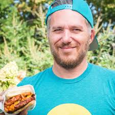 Why 'Top Chef' Host Tom Colicchio Is Investing in Vegan Seafood