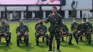 Ia juga memperkuat tim jakarta pgn popsivo polwan yang berprestasi di. Having Had A Disability Since He Was Born And Is Now A Man Aprilia Manganang Has