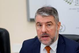 NOVE PROMJENE U BANJALUČKOJ SKUPŠTINI Šeranić u Vladu, Obradović u NSRS