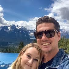 What aftermarket support is available for a cross member with a V8 and  NV3500 installation in a truck?