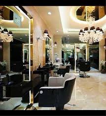 La Loge A Beauty Salon With A Difference An Exclusive Beauty Salon That Caters To Your Beauty Needs As Well As Gives Salon In Dubai Salon Decor Beauty Lounge