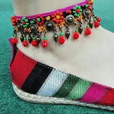 Kathya Coutto Adli Kullanicinin Decoration Of Handwork Panosundaki Pin Halhal Bilezik Halhal Taki