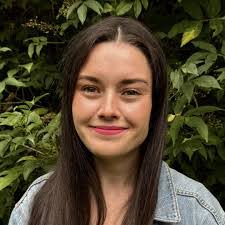 Kristy Evers's Instagram, Twitter & Facebook