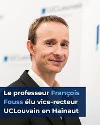 Joan Claus's Instagram, Twitter & Facebook