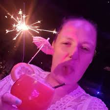 Emma Ryan (@emma.ryan.549) • Facebook