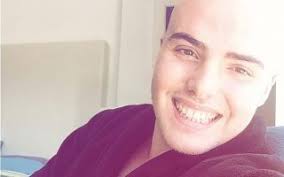 Um criminoso ficou ferido e morreu após uma troca de tiros com policiais militares do 20º bpm, em nova iguaçu, na baixada fluminense. Sandro Lima Todas As Noticias Sobre Sandro Lima Movenoticias