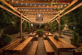 27 Lovely Backyard Garden Lighting Ideas For Outdoor Garden Gardendesign Gardenideas Beer Garden Design Outdoor Restaurant Patio Outdoor Cafe