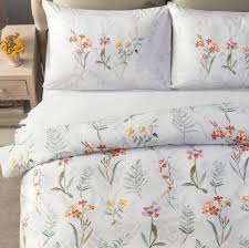 بيت العائلة on instagram تلبيسة لحاف مع شرشف ٢ وجه مخده ماركة madame coco السعر ٤٠ الف توصيل بغداد ٥ آلاف توصيل المحافظات ٧ آلاف بيت ا blanket bed sheets