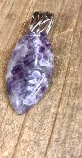 A birthstone (or birthday stone) is gemstones with magical properties, especially to their relationship with the signs of zodiac or day of birth or month of birth. H7vplbttxtcsqm