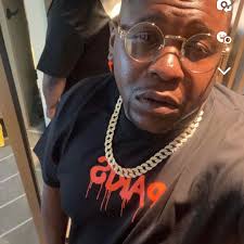 Somebody set up drag meet please and thank you!