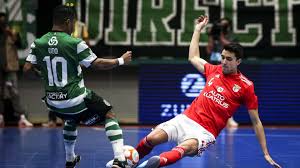May 24, 2021 · 00:34 mercado mercado: Deo Atirou Agua Para O Campo No Benfica Sporting E Ja Reagiu