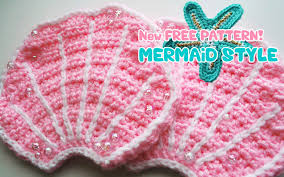 This free crochet bra pattern features worsted (4) weight yarn and size 6.0mm (j) crochet hook. Free Pattern Mermaid Style Twinkie Chan Blog