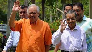 Pakatan harapan chairperson dr mahathir mohamad says prime minister najib abdul razak's move to boost the income of malaysians will not bring down the high. Najib Razak Tells Dr Mahathir Cash Is King Legacy Times