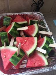 Dies Finale Des Jahres Kann Die Belebteste Zeit Des Belebteste Jahres Watermelon Birthday Parties Watermelon Party Watermelon Birthday