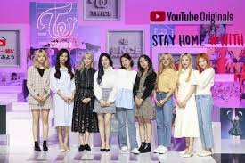 Discover short videos related to blackpink twice on tiktok. K Pop Scene Bracing For Top Girl Band Match Of Twice Vs Blackpink Yonhap News Agency