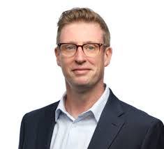 Kristi Seaton's Instagram, Twitter & Facebook