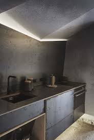 Ce Petit Studio A Tout D Un Grand Planete Deco A Homes World Appartement Minimaliste Cuisines Design Planete Deco