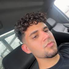 What type of 14-foot jon boat is best for handling chop and navigating  shallow waters?