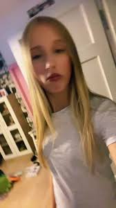 Sofia Moravek Y Geronimo