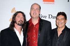 Hello, hello, hello, how low. Nirvana Musikblog Band Kunstler