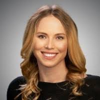 Kellie Clifton's Instagram, Twitter & Facebook