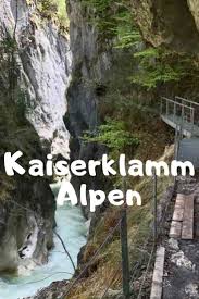 Die Wanderung Durch Ausflug Reiseziele Reisen