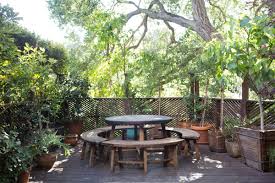 Author and gardener ivette soler shares tips on growing the perfect kitchen garden in your front yard. Planting The Seed Lauri Kranz Of Edible Gardens La Living Rip Tan
