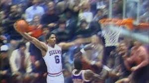 Kawhi leonard, in comparison, has hands that are 9.75 inches long when measured with the same method. 10 Nba Players With The Largest Hand Sizes In League History