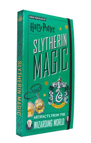 Harry potter slytherin olabilmek için gerekli herşeye sahiptir. Harry Potter Slytherin Magic Artifacts From The Wizarding World Harry Potter Collectibles Gifts For Harry Potter Fans Ephemera Kit Revenson Jody Revenson Jody Amazon De Bucher