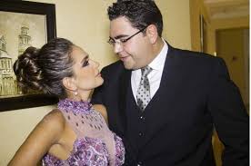 ديمة قندلفت ترقص رقصة سالسا ببرنامج اكلناها مع باسم ياخور. Ø¯ÙŠÙ…Ø© Ù‚Ù†Ø¯Ù„ÙØª ØªØ­ØªÙÙ„ Ø¨Ø¹ÙŠØ¯ Ø²ÙˆØ§Ø¬Ù‡Ø§ Ø§Ù„Ø«Ø§Ù†ÙŠ ØµÙˆØ± Ø¬ÙØ±Ø§ Ù†ÙŠÙˆØ²