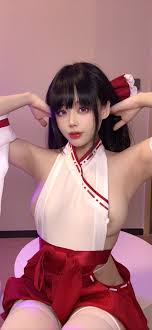 Cosplay、福利姬