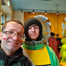 Hello, with thanks to the group I had decided to go for vellfire, and got  just yesturday ANH-20, as per attached picture :). I am about to change  central display system into