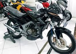 Masih ada stock g om. Tampang Masih Keren Harga Kawasaki Ninja 150 R Bekas Tak Pernah Anjlok Segini Kisarannya Gridoto Com