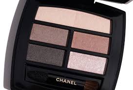 Chanel Les Beiges Healthy Glow Gel Touch Foundation отзывы Chanel Les Beiges Healthy Glow Natural Eyeshadow Palette Review Swatches The Beauty Look Book Chanel Les Beiges Natural Eyeshadow Palette Natural Eyeshadow
